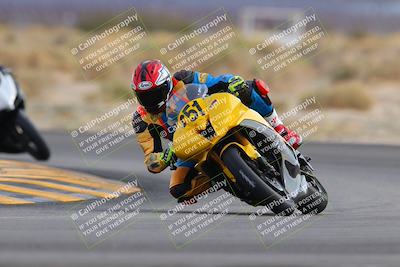 media/Dec-17-2022-SoCal Trackdays (Sat) [[224abd9271]]/Turn 16 (210pm)/